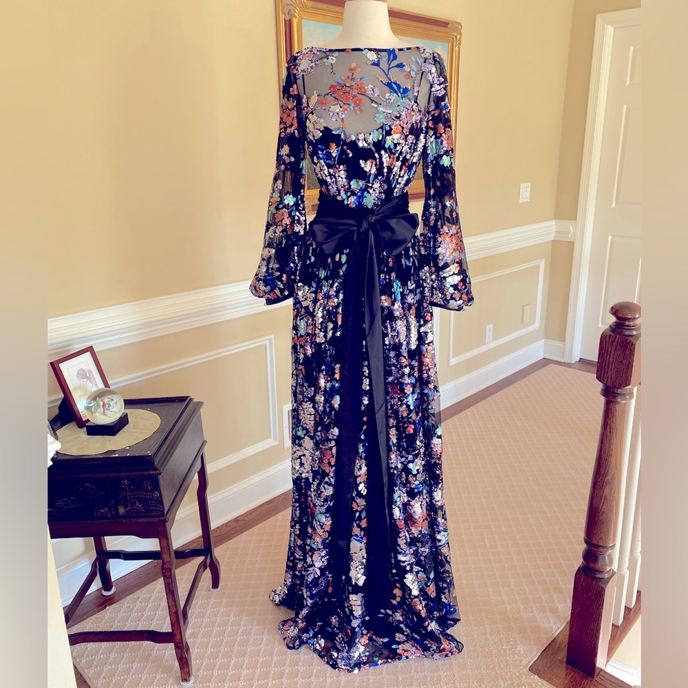 $1000 Badgley Mischka Embellished Couture Gown - NWT